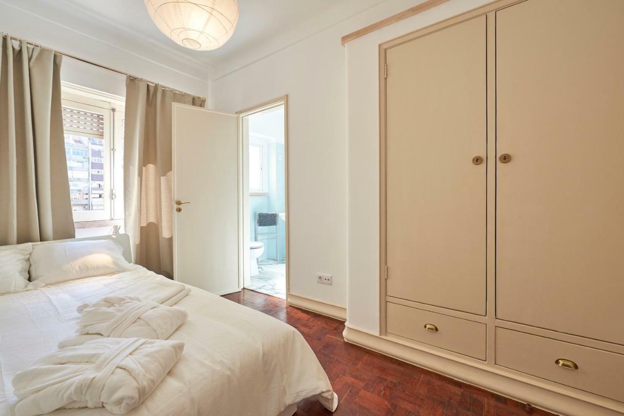 Campo Pequeno Prestige Hotel ลิสบอน ภายนอก รูปภาพ